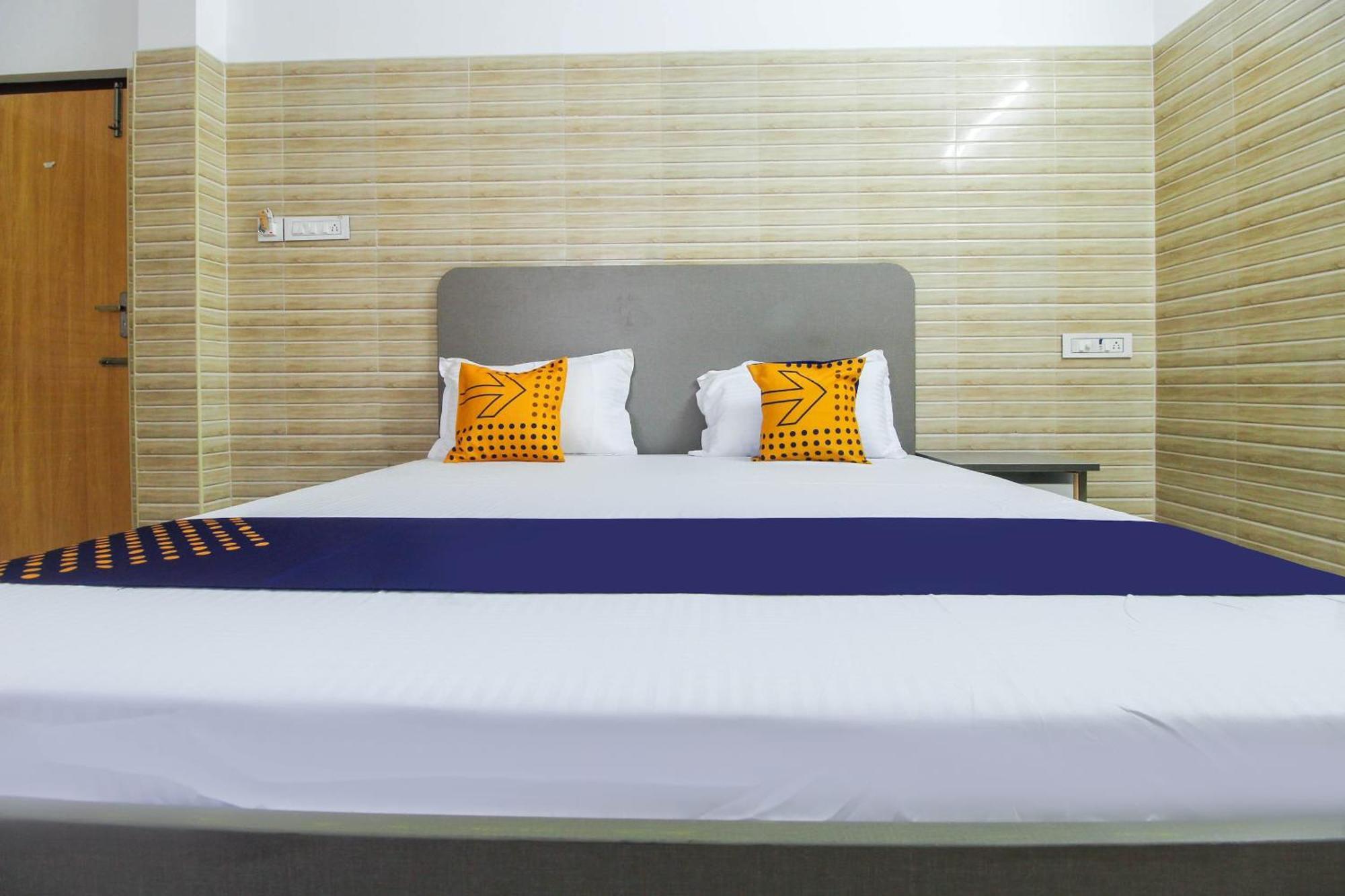 Hotel O Jp Residency Singapperumalkovil Buitenkant foto